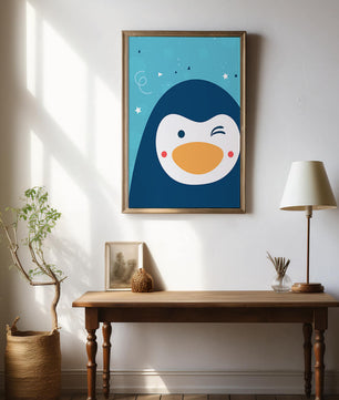 Pingüino animado juguetón sobre un fondo azul caprichoso