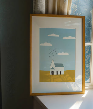 Paisaje minimalista con una casa blanca y cielo