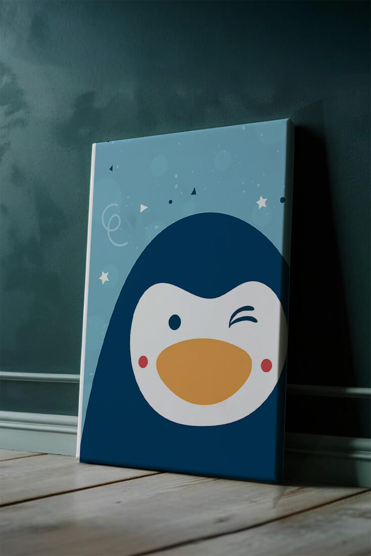 Pingüino de dibujos animados juguetón sobre un fondo azul caprichoso