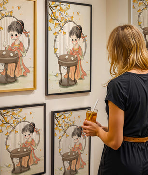 Charmante illustration d'une fille en tenue traditionnelle avec des feuilles de ginkgo