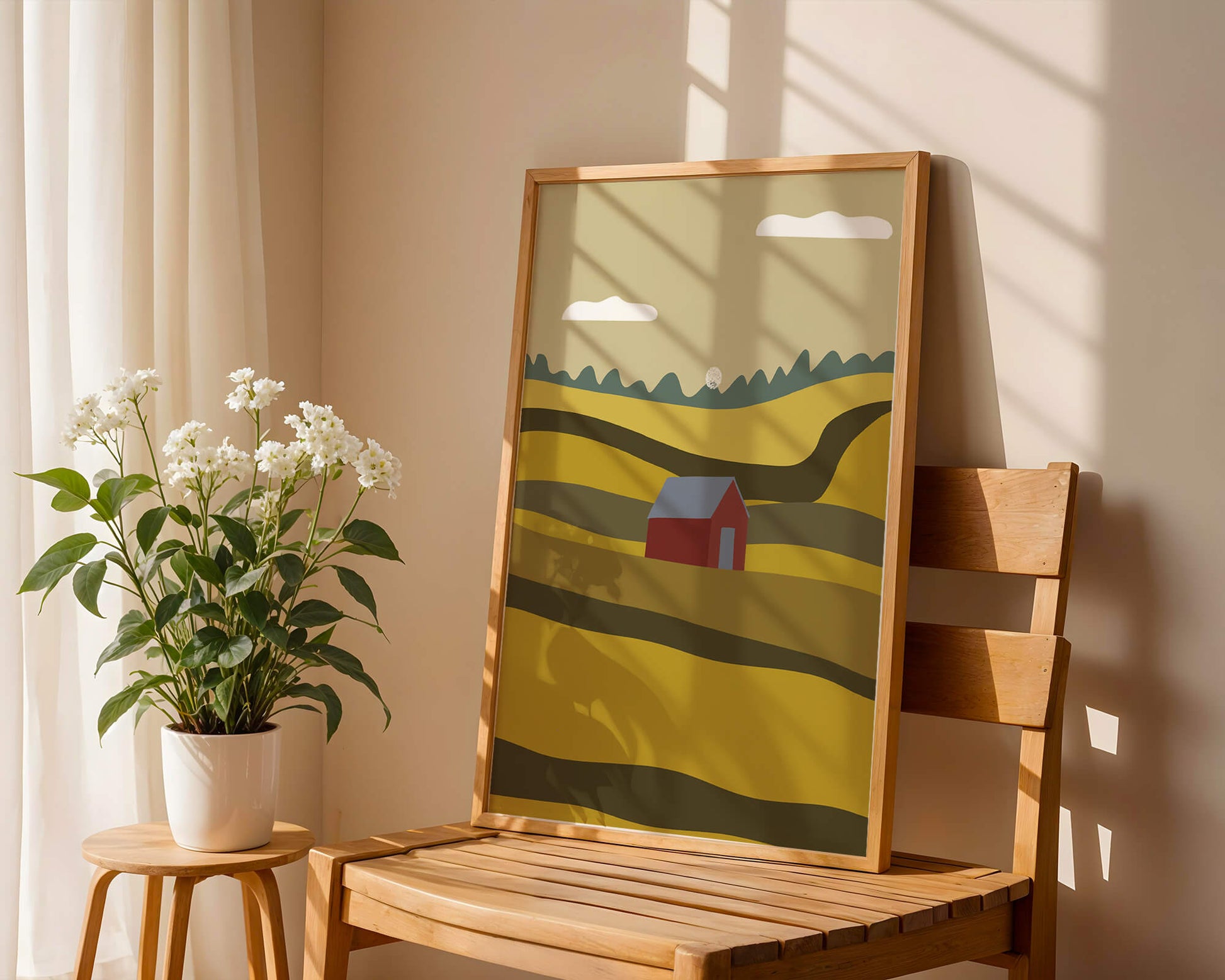 Paisaje con granero rojo entre colinas onduladas bajo un cielo azul