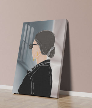 Modern woman with sunglasses and gold hoop earrings
