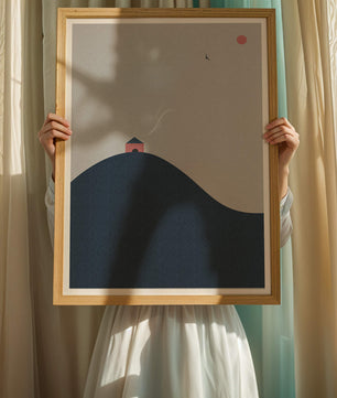 Minimalistische Landschaft mit Haus auf einem Hügel und Sonnenuntergang