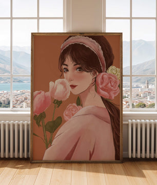 Mujer joven con flores en el pelo y sosteniendo un ramo