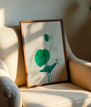 Lotus Flower and Dragonfly with Watercolor Effect - Mi tienda