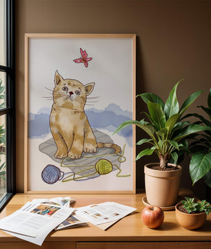 Adorable Kitten Playing with Yarn and Watching Butterfly - Mi tienda
