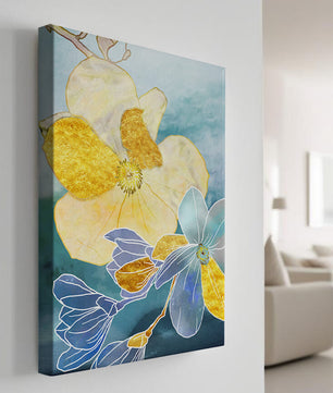 Arte floral abstracto con detalles dorados y tonos azules