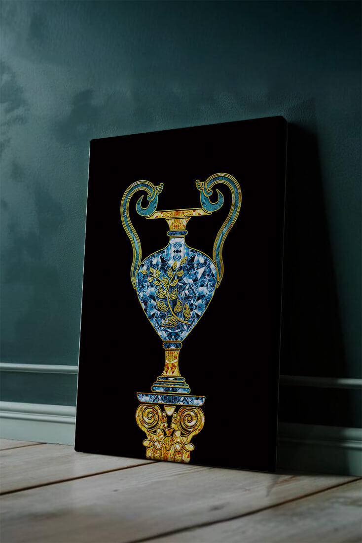 Elegante jarrón con incrustaciones de joyas y detalles dorados y azules sobre fondo negro