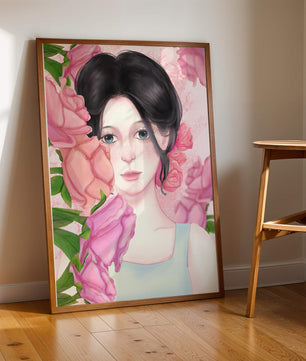 Illustration d'une femme entourée de roses roses