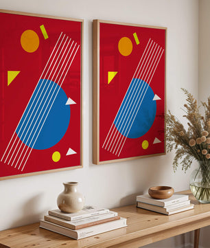 Formas geométricas abstractas con colores y líneas audaces
