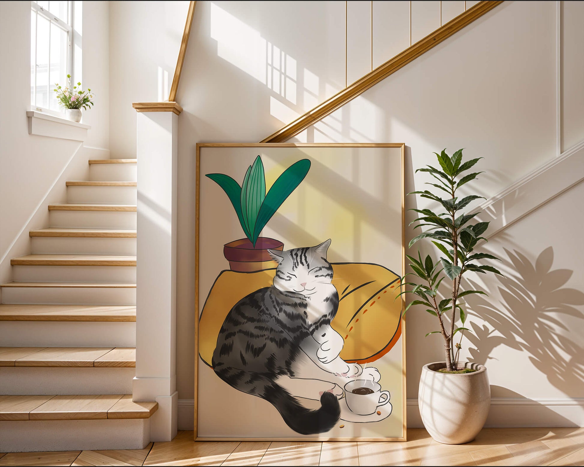 Entspannte Katze mit Kaffee und Pflanze auf gemütlichem Kissen