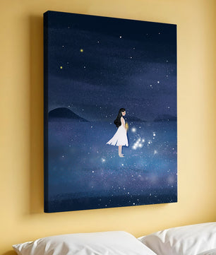 Niña en vestido blanco mirando al cielo estrellado