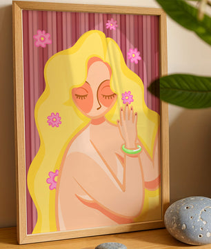 Ilustración abstracta de una mujer serena con el pelo largo y rubio y flores