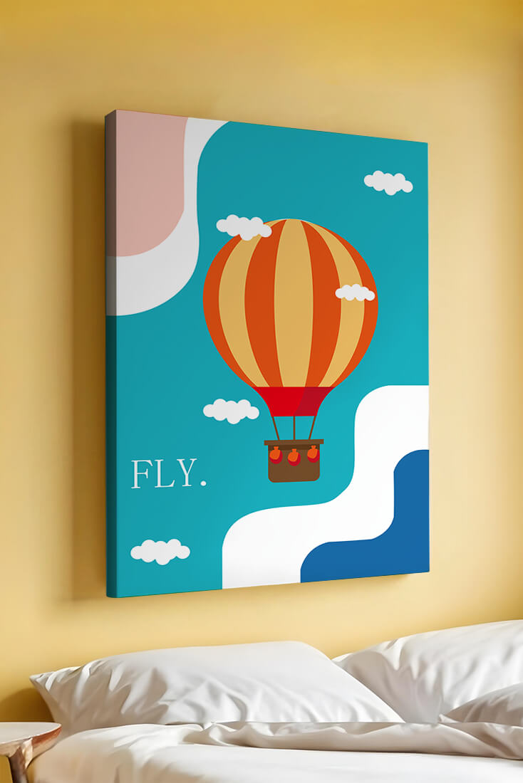 Bunte Heißluftballon-Illustration mit Wolken und abstrakten Formen