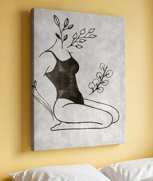 Abstrakte Frau mit botanischen Elementen im minimalistischen Stil