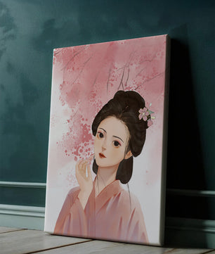 Femme japonaise traditionnelle avec des fleurs de cerisier roses en arrière-plan