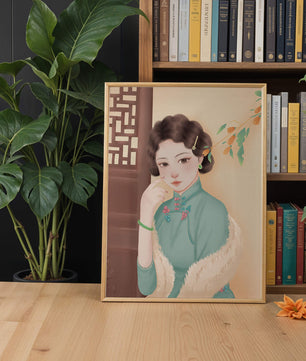Elegante retrato de una mujer con atuendo tradicional y accesorios de jade