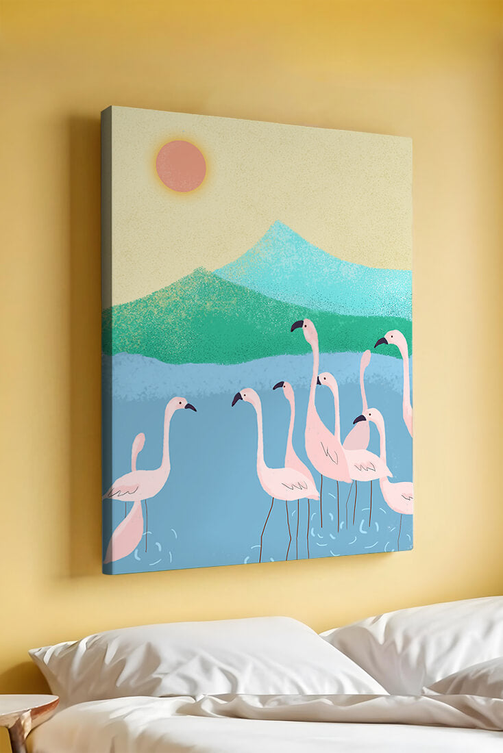 Friedliche Szene mit Flamingos in einer ruhigen Landschaft mit Bergen und Sonnenuntergang
