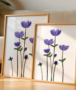 Flores púrpuras elegantes en un fondo oscuro