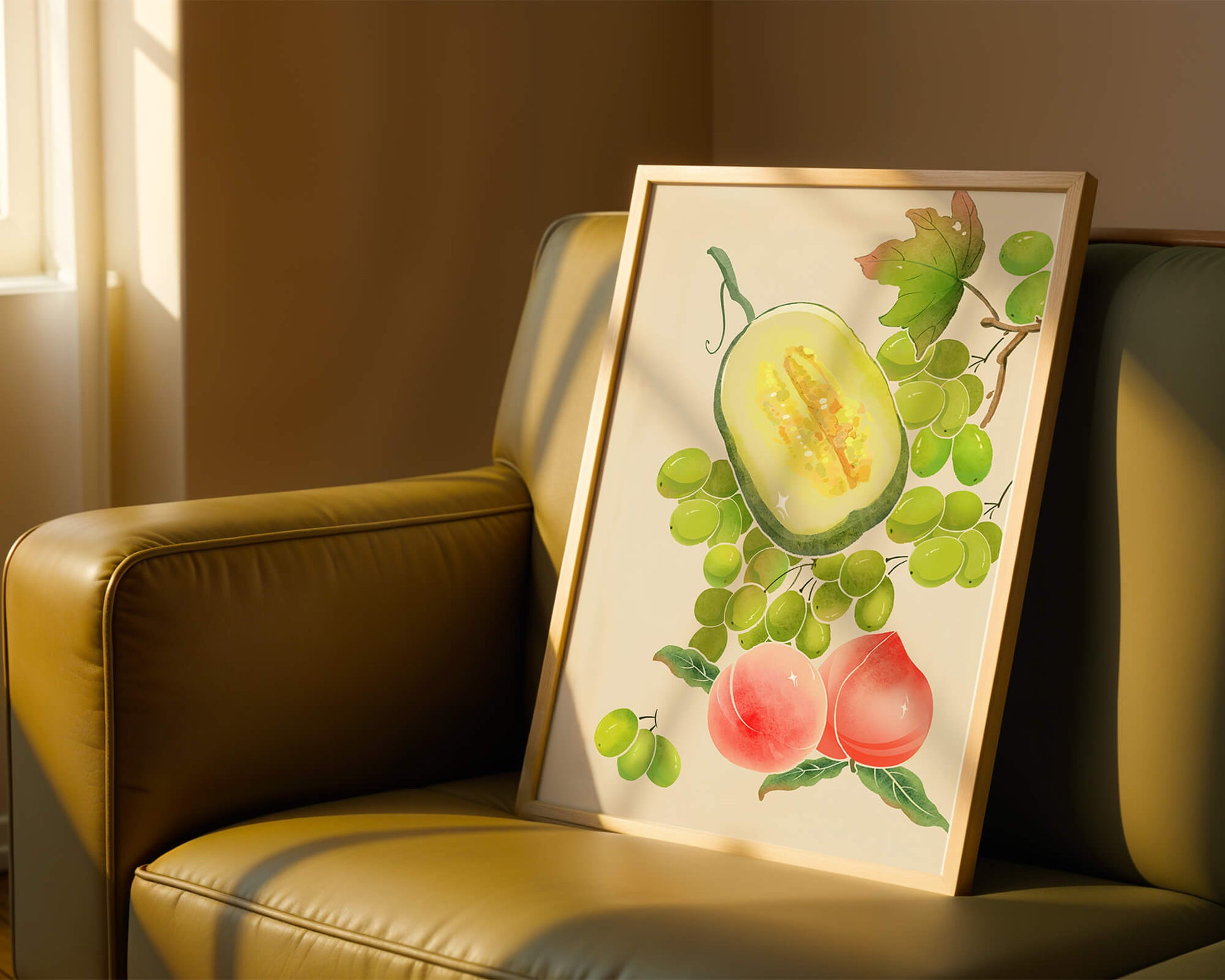 Ilustración de frutas vibrantes que incluye uvas, melón y duraznos