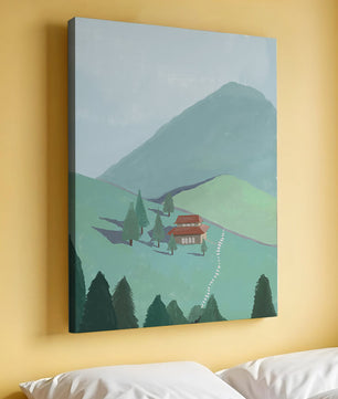 Ruhige Berglandschaft mit Haus und Bäumen