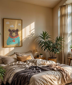 Ilustración de un oso acogedor disfrutando del té con gafas