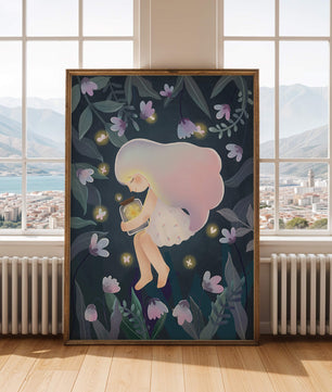Illustration d'une fille avec un bocal lumineux dans un jardin au clair de lune
