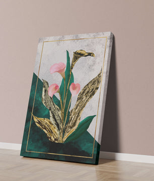Abstrakte botanische Kunst mit rosa Calla-Lilien und goldenen Blättern
