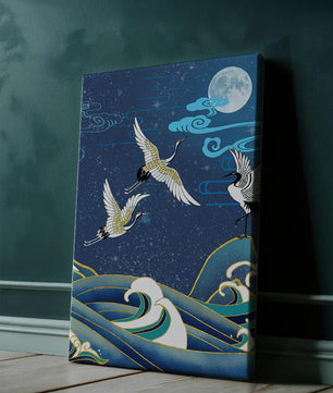Una escena nocturna serena con grullas y olas al estilo del arte tradicional japonés