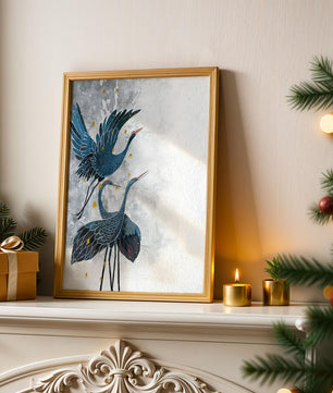 Elegante blaue Kraniche vor einem ruhigen abstrakten Hintergrund mit goldenen Akzenten