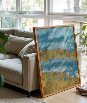 Pintura abstracta con textura dorada y fondo azul