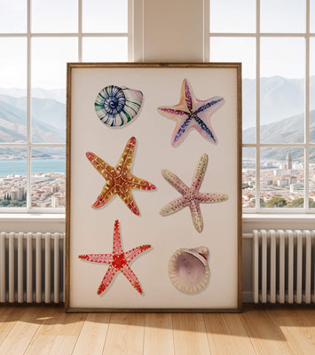 Watercolor collection of seashells and starfish illustration