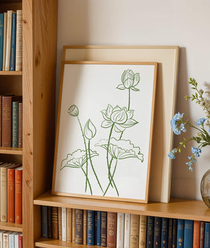 Ilustración de arte de línea verde de flores de loto con capullos