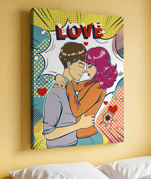 Ilustración de pop art romántico con pareja abrazándose y texto de amor