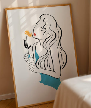 Ilustración estilizada de una mujer con una flor y elementos abstractos