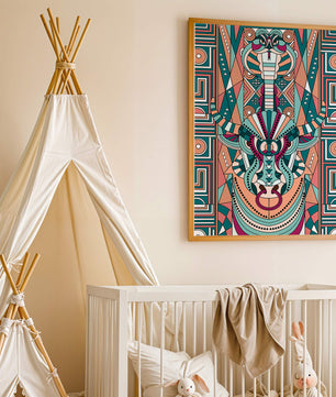 Patrón geométrico de animales con toro y cobra en colores vibrantes