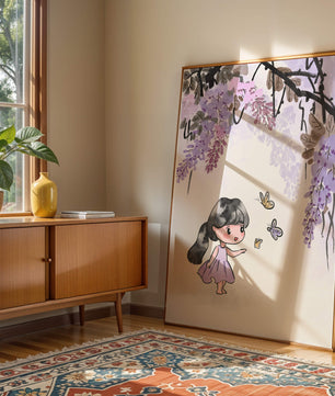 Charmante Illustration eines kleinen Mädchens mit Schmetterlingen und Glyzinienblüten