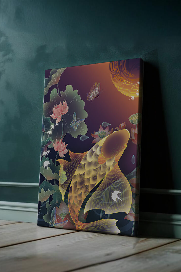 Bunte Koi-Fische mit Lotusblumen und Schmetterlingen bei Sonnenuntergang