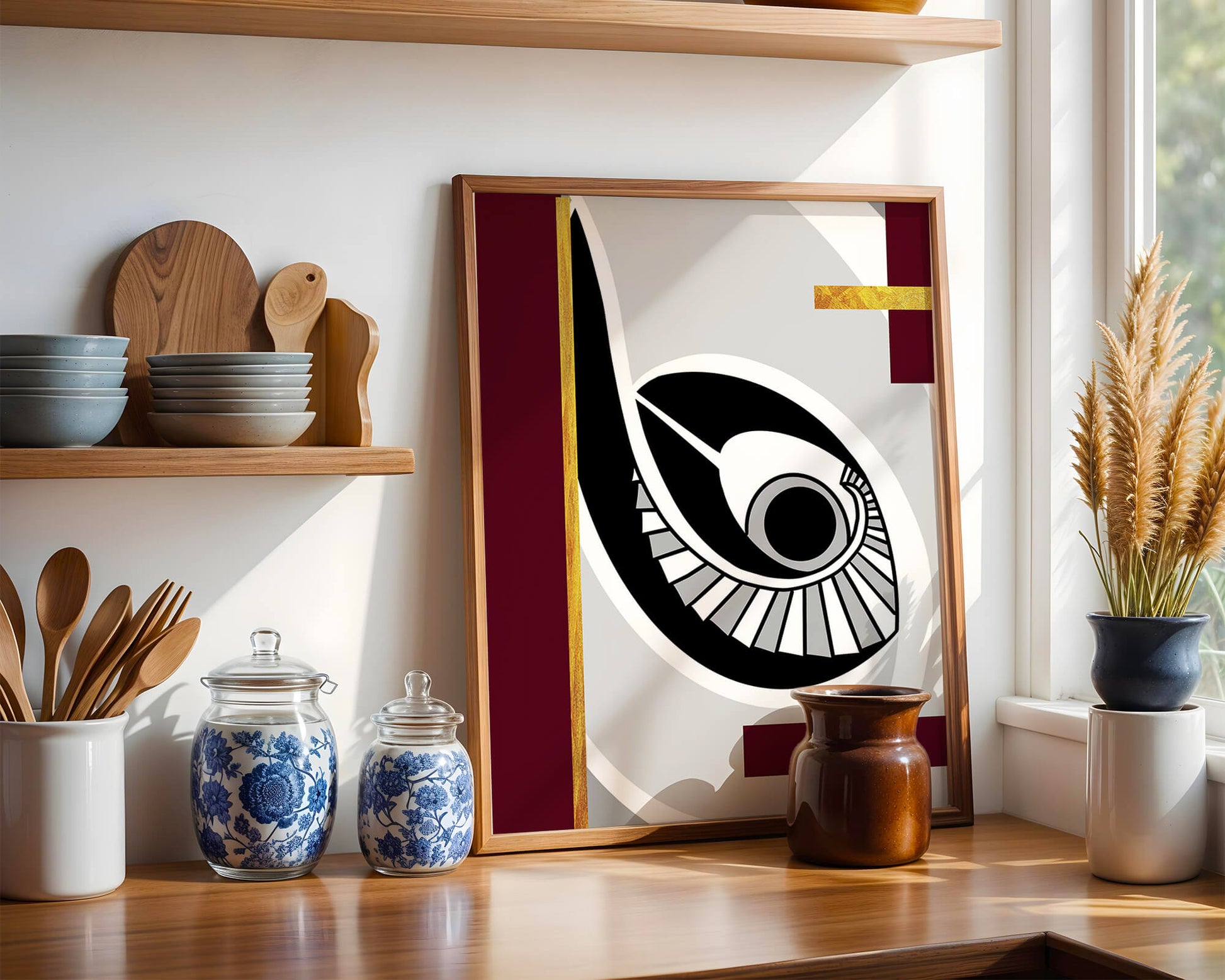 Arte geométrico abstracto con motivo de ojo y detalles dorados