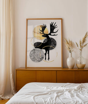 Zeitgenössische Elch-Silhouette-Kunst mit goldenen Akzenten und Marmorstruktur