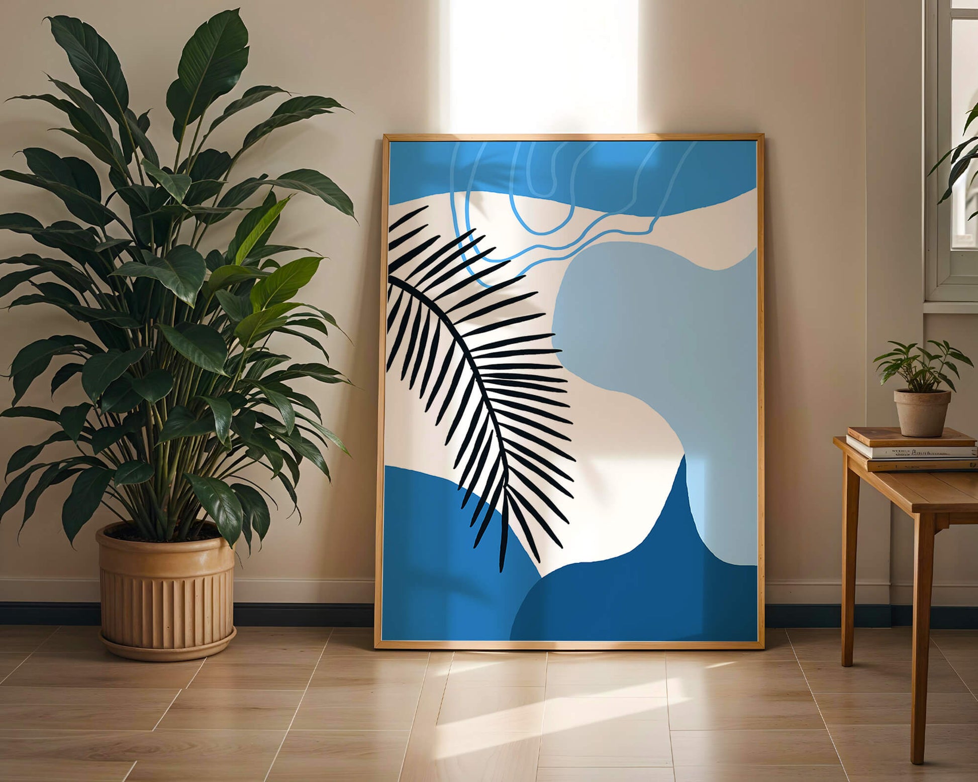 Hoja de palma abstracta sobre fondo azul con líneas fluidas