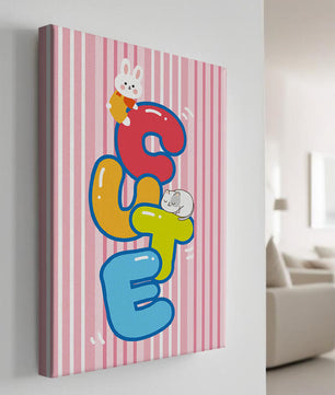 Ilustración lúdica y adorable con conejo y gatito sobre letras coloridas