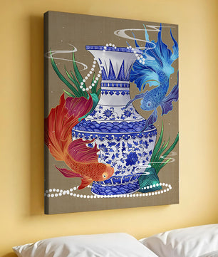 Jarrón de cerámica elegante con diseño de peces vibrantes y flores