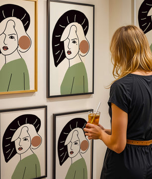 Minimalist Abstract Portrait Featuring Woman with Black Hat and Green Outfit - Mi tienda