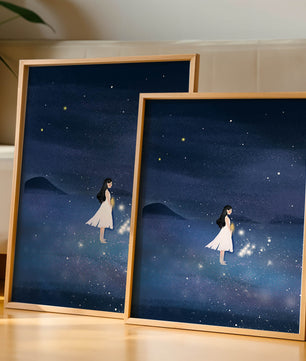Niña en vestido blanco mirando al cielo estrellado