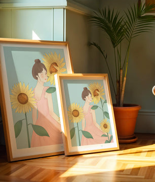 Ilustración de una mujer en un vestido rosa con girasoles