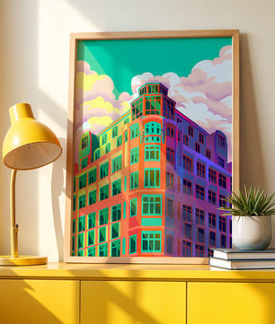 Gebäude mit bunten geometrischen Formen und lebhaftem Himmel