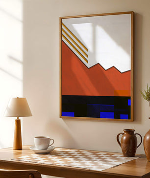 Abstrakte geometrische Komposition mit goldenen Akzenten und kräftigen Farben