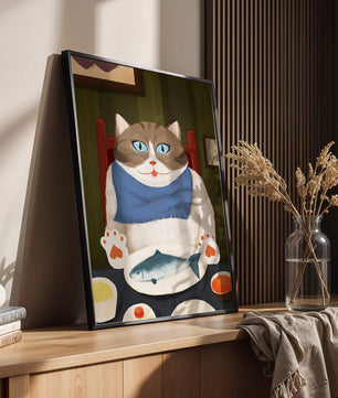Ilustración de un gato comiendo con pescado y babero azul