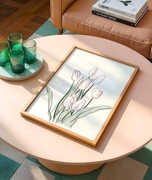 Wunderschöne rosa Tulpen mit grünen Blättern auf einer minimalistischen Leinwand
